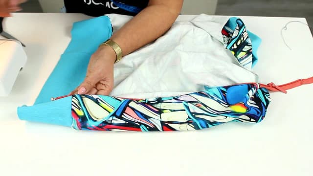 Jak wszyć zamek do bluzy: proste kroki, które ułatwią szycie